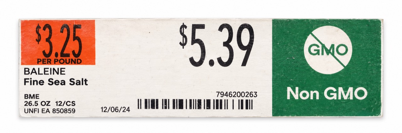 Matching La Baleine Fine Sea Salt 26.5 oz shelf label showing $5.39